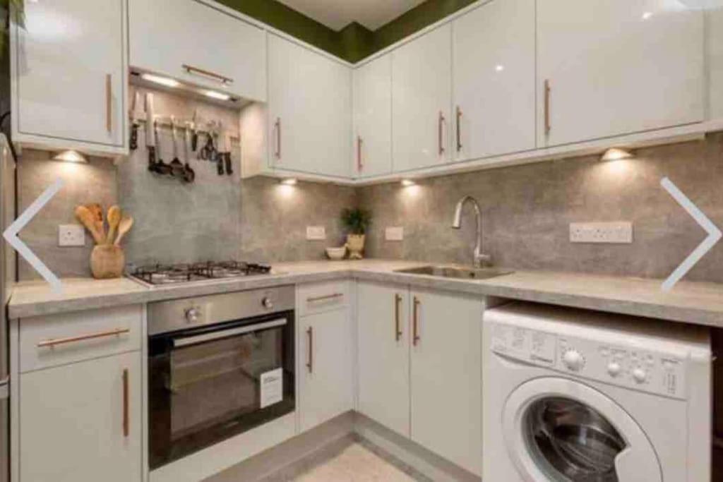 Cosy 2 Bedroom Flat In Edinburgh Edimburgo Exterior foto